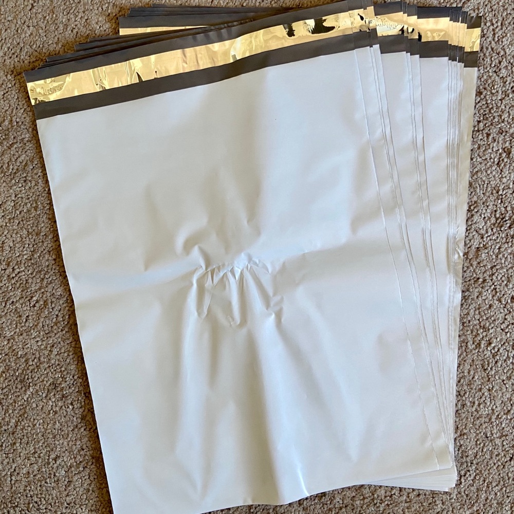 100 Poly Shipping Bags Size 15.5"x12" Self Sealing Mailers Ship Supply USPS UPS